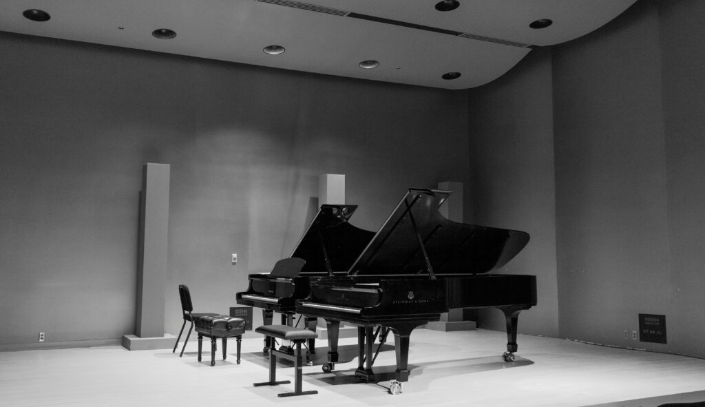 pexels photo 14286057 14286057 A grand piano setup in a concert hall in Montreal, perfect for classical performances.